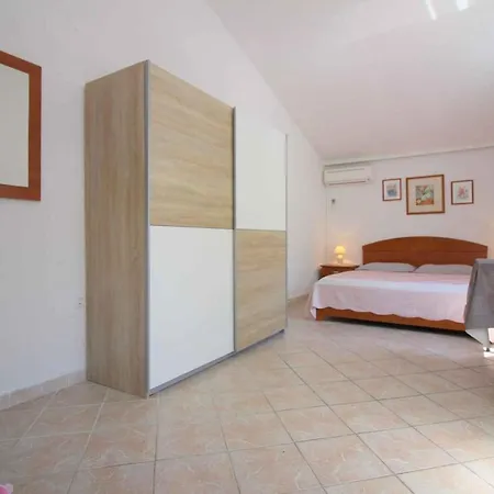 In Porec/istrien 10215 بوريتش