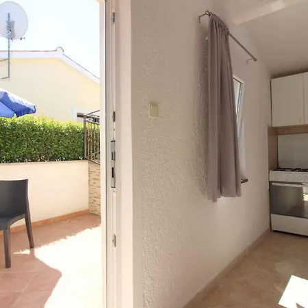 In - Istrien 10215 Apartman Poreč